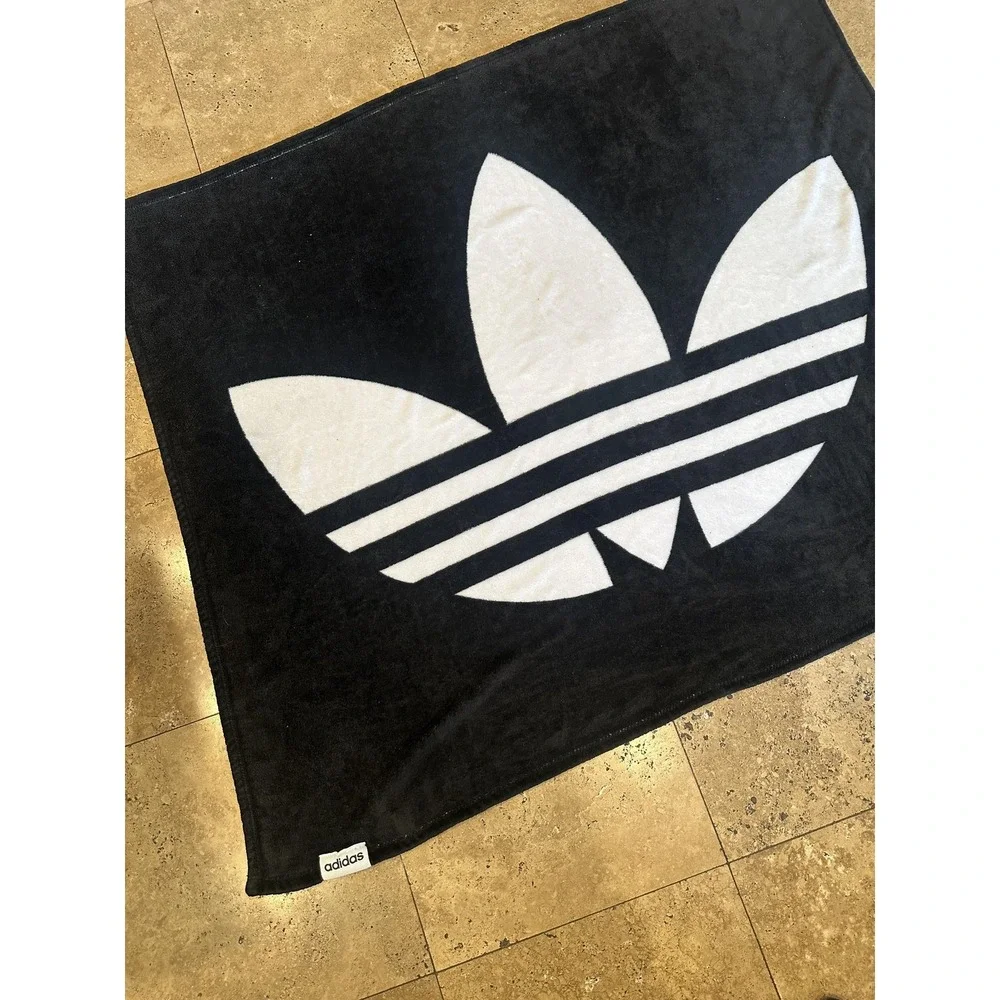 RARE‎ Adidas Trefoil Large Logo Fleece Blanket Black White Originals 60x48